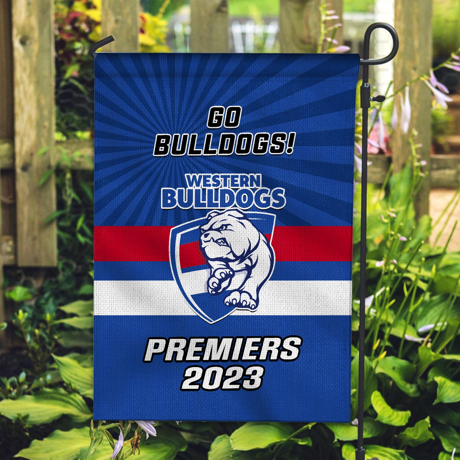 western-bulldogs-football-garden-flag-go-premiers-2023