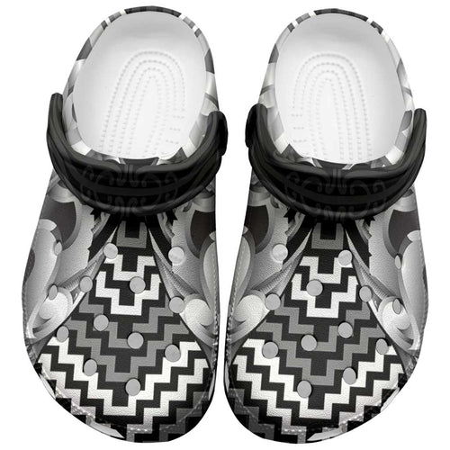 Aotearoa Kowhaiwhai Poutama Black Motif Clogs Shoes