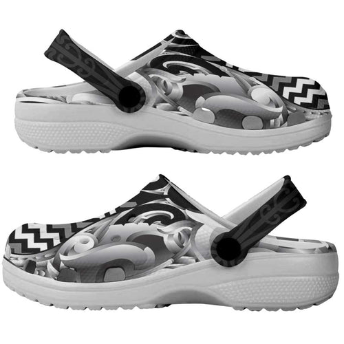Aotearoa Kowhaiwhai Poutama Black Motif Clogs Shoes
