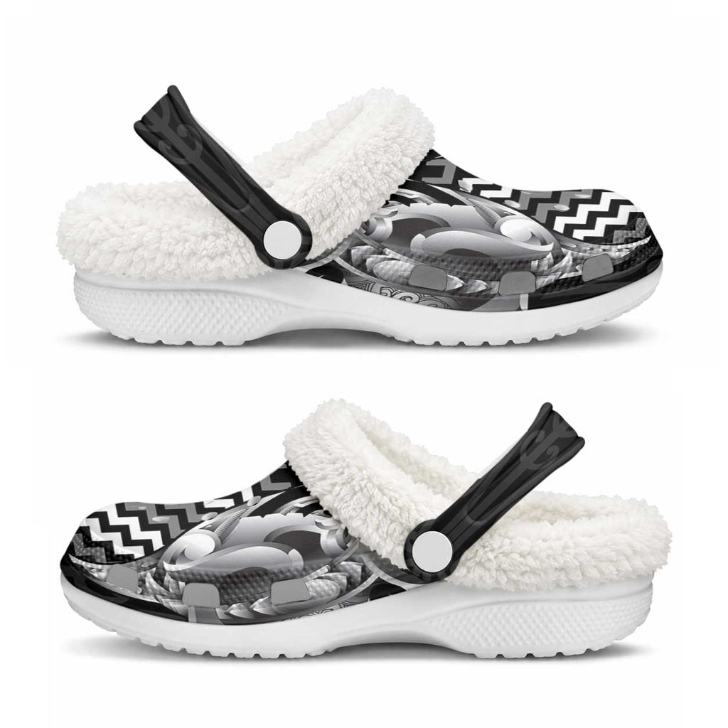 Aotearoa Kowhaiwhai Poutama Black Motif Fleece Clogs