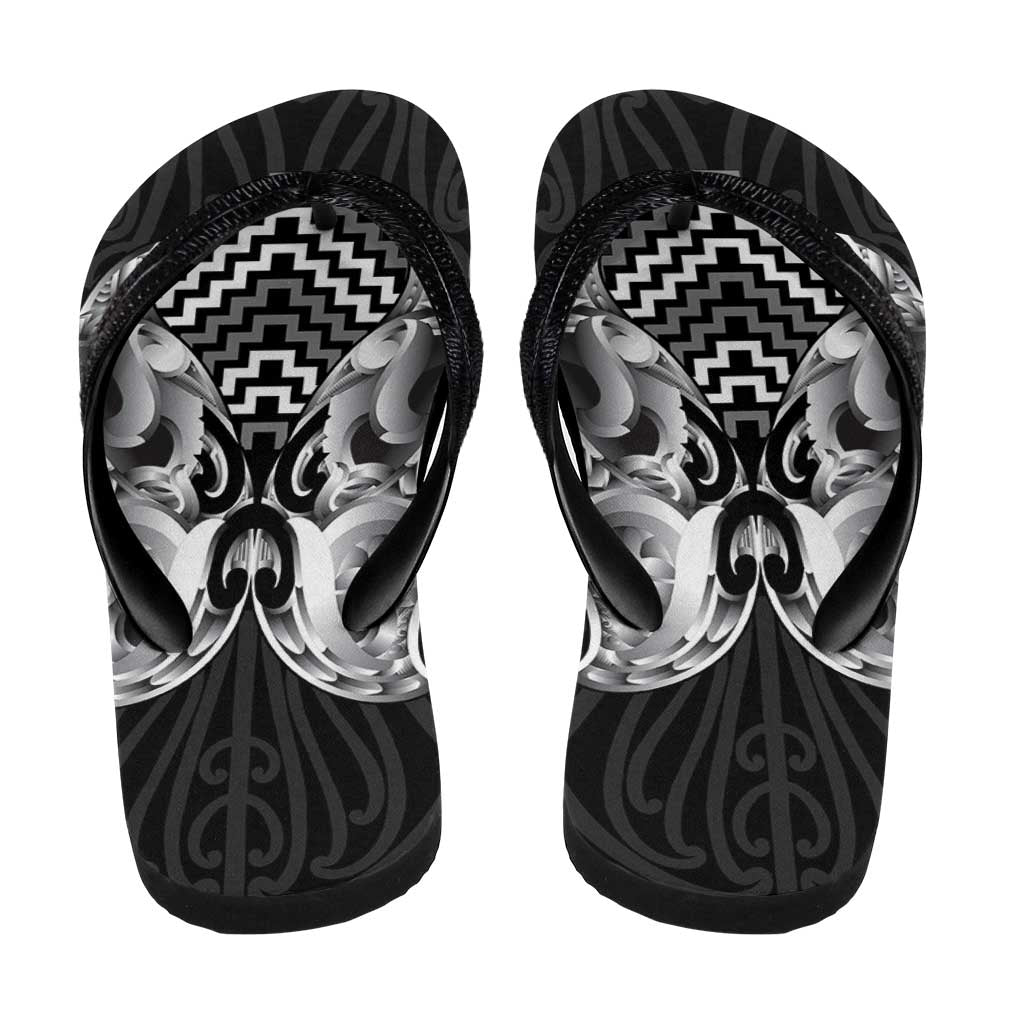 Aotearoa Kowhaiwhai Poutama Black Motif Flip Flops