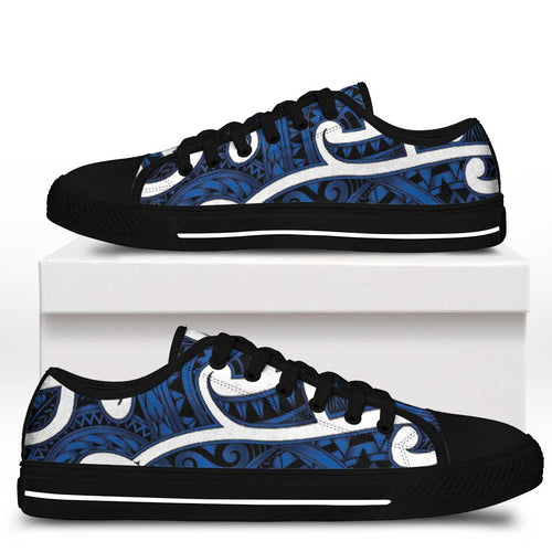 Aotearoa Maori Kowhaiwhai Low Top Shoes Kikorangi Puhoro and Patiki