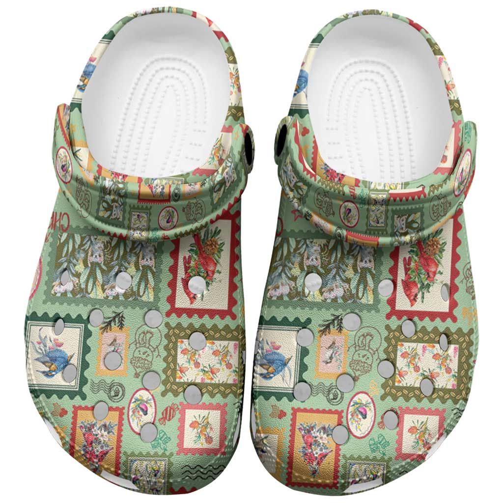 Aussie Birds Christmas La La Land Clogs Shoes Green Vintage Stamp Edition - Aussie Hoodie