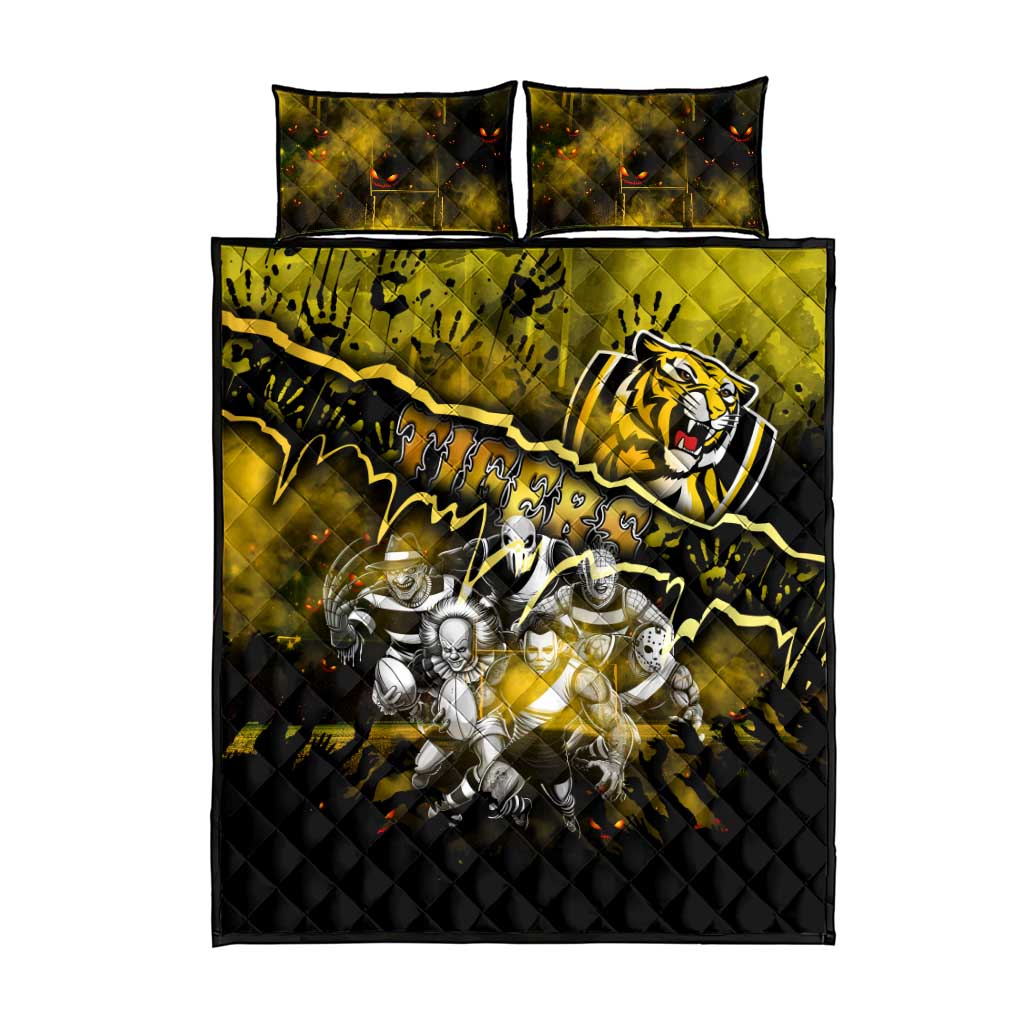 Step Into Horror Domain Tiger Football Quilt Bed Set Halloween Horror Movie Characters - Aussie Hoodie