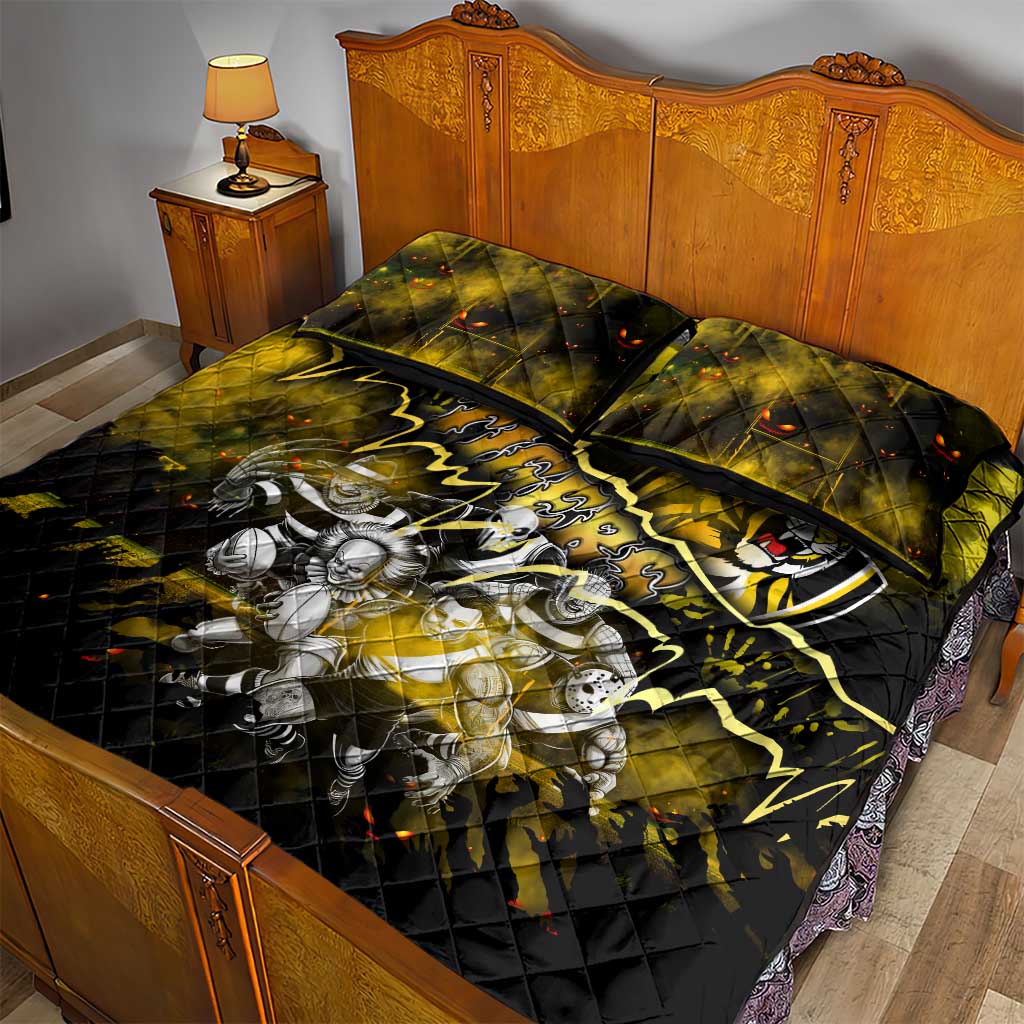 Step Into Horror Domain Tiger Football Quilt Bed Set Halloween Horror Movie Characters - Aussie Hoodie