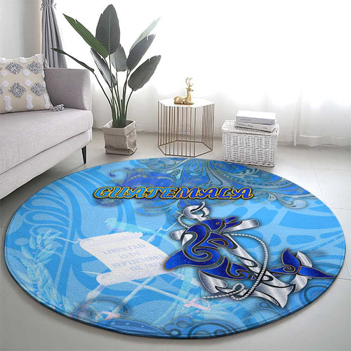 Ocean Spirit of Guatemala Round Carpet Anchored in Guatemalan Pride - Aussie Hoodie