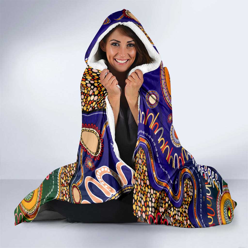 Indigenous Naidoc Week 2025 Hooded Blanket Aboriginal and Torres Strait Islands Dhari Mask
