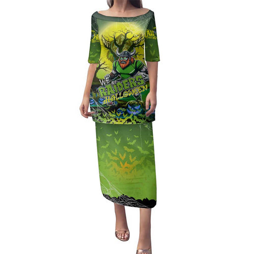 We Are Raiders Halloween Family Matching Puletasi and Hawaiian Shirt Pumpkin Scary Spooky Season - Aussie Hoodie