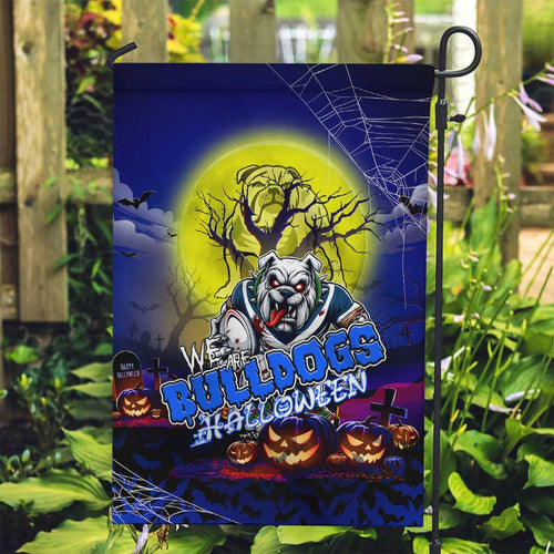 We Are Bulldogs Halloween Garden Flag Pumpkin Scary Spooky Season - Aussie Hoodie