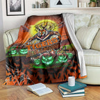 We Are Tigers Halloween Blanket Pumpkin Scary Spooky Season - Aussie Hoodie