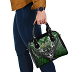 Warriors Maori Darts Shoulder Handbag New Zealand Darts Silver Fern
