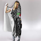 Merry Christmas AFL Collingwood Magpies Hooded Blanket Aboriginal Santa Football Mascot