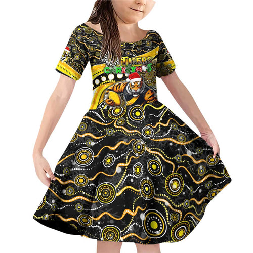 Merry Christmas AFL Richmond Tigers Family Matching Off Shoulder Short Dress and Hawaiian Shirt Aboriginal Santa Football Mascot