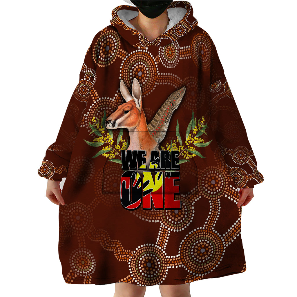 we-are-one-koori-and-australia-wearable-blanket-hoodie-aboriginal-pattern
