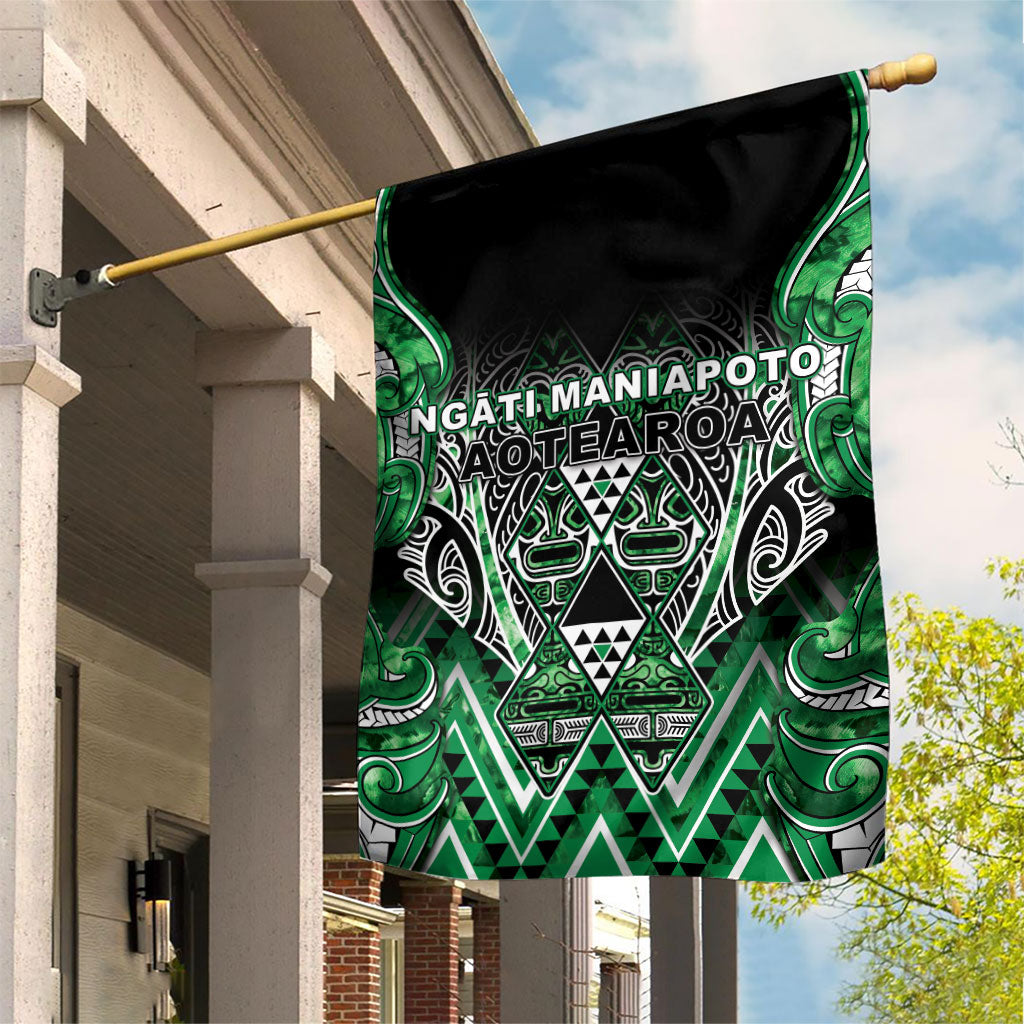 Aotearoa Ngati Maniapoto Garden Flag Maori Tribal Green Paua Shell Pattern