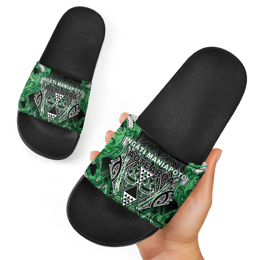 Aotearoa Ngati Maniapoto Slide Sandals Maori Tribal Green Paua Shell Pattern