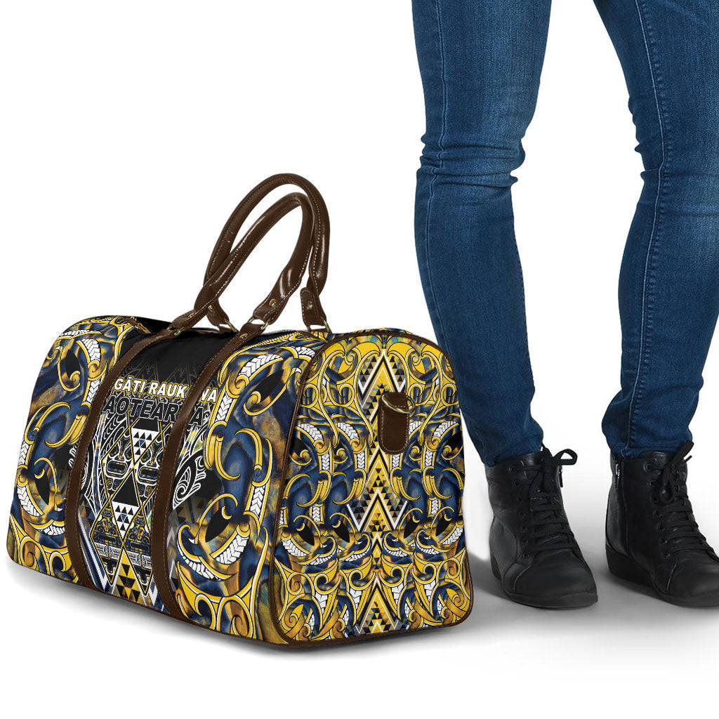 Aotearoa Ngati Raukawa Travel Bag Maori Tribal Yellow And Navy Paua Shell Pattern