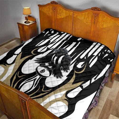 Collingwood Black Quilt Unique Style