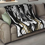 Collingwood Black Quilt Unique Style