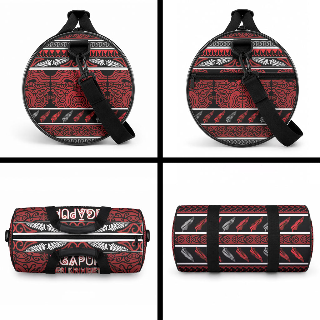 Ngapuhi Aotearoa Meri Kirihimete Duffle Bag Maori Silver Fern Koru Tribal Pattern