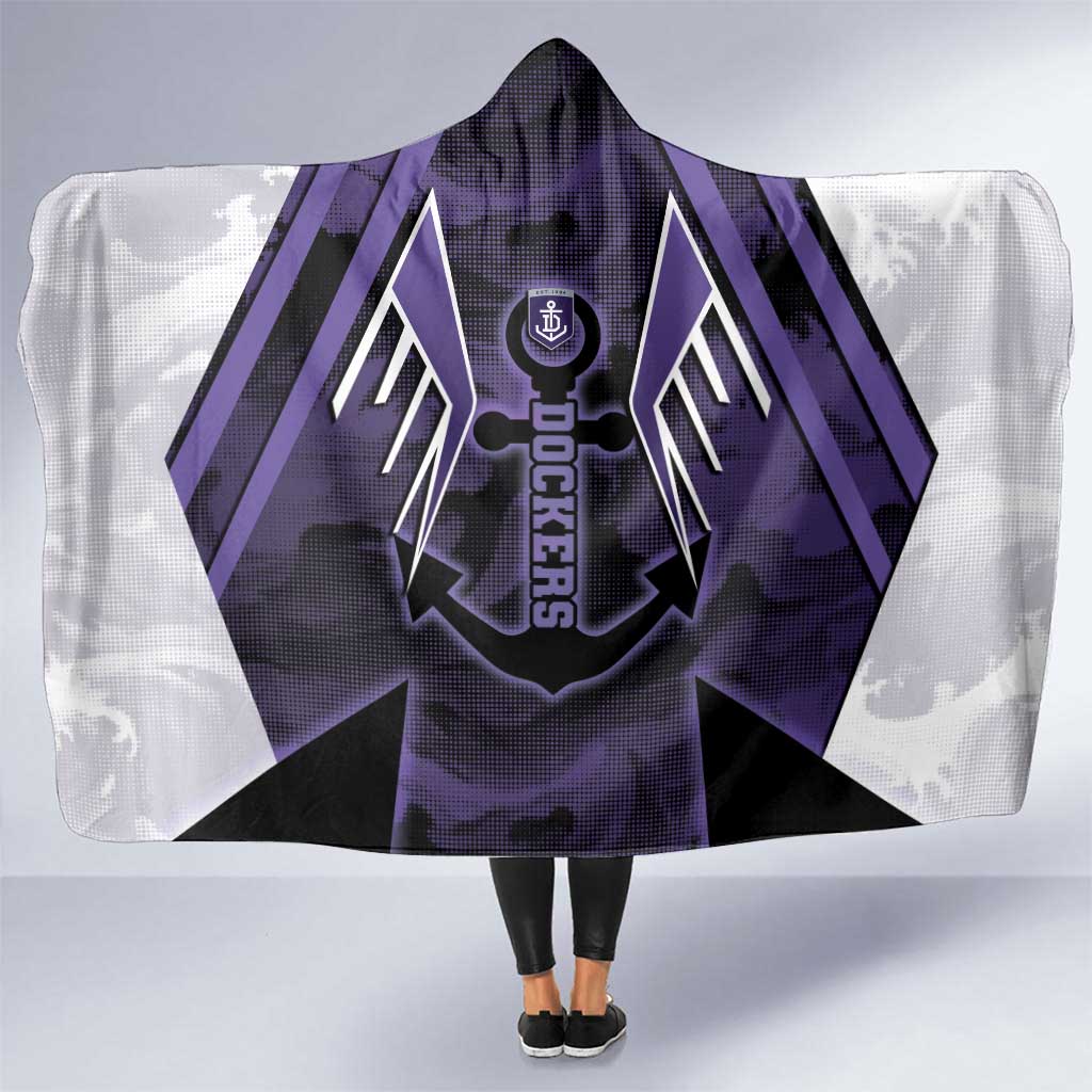 Fremantle Football Hooded Blanket Dockers Anchor Sporty Style