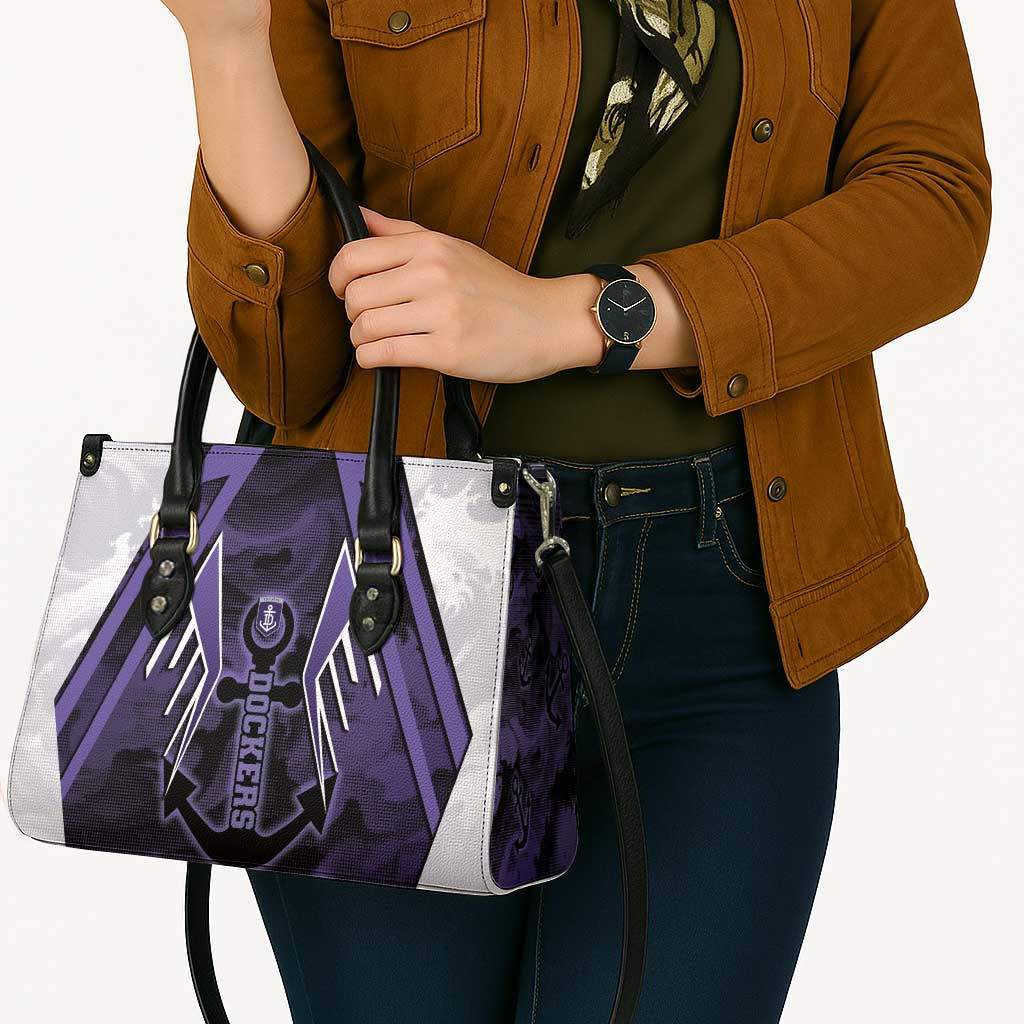 Fremantle Football Leather Bag Dockers Anchor Sporty Style