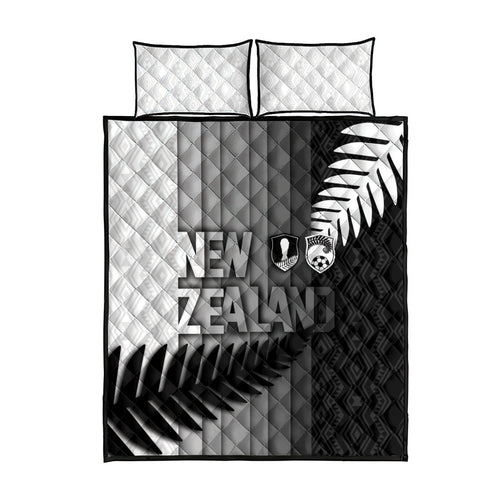 New Zealand Football Quilt Bed Set Silver Fern Maori Pattern Monochrome