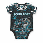 Personalised Ngati Porou Aotearoa Meri Kirihimete Baby Onesie Maori Kiwi Bird Silver Fern Koru Pattern