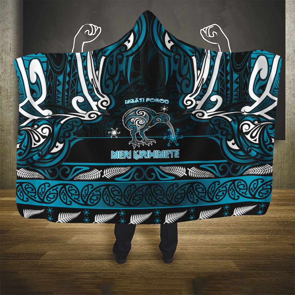 Ngati Porou Aotearoa Meri Kirihimete Hooded Blanket Maori Kiwi Bird Silver Fern Koru Pattern