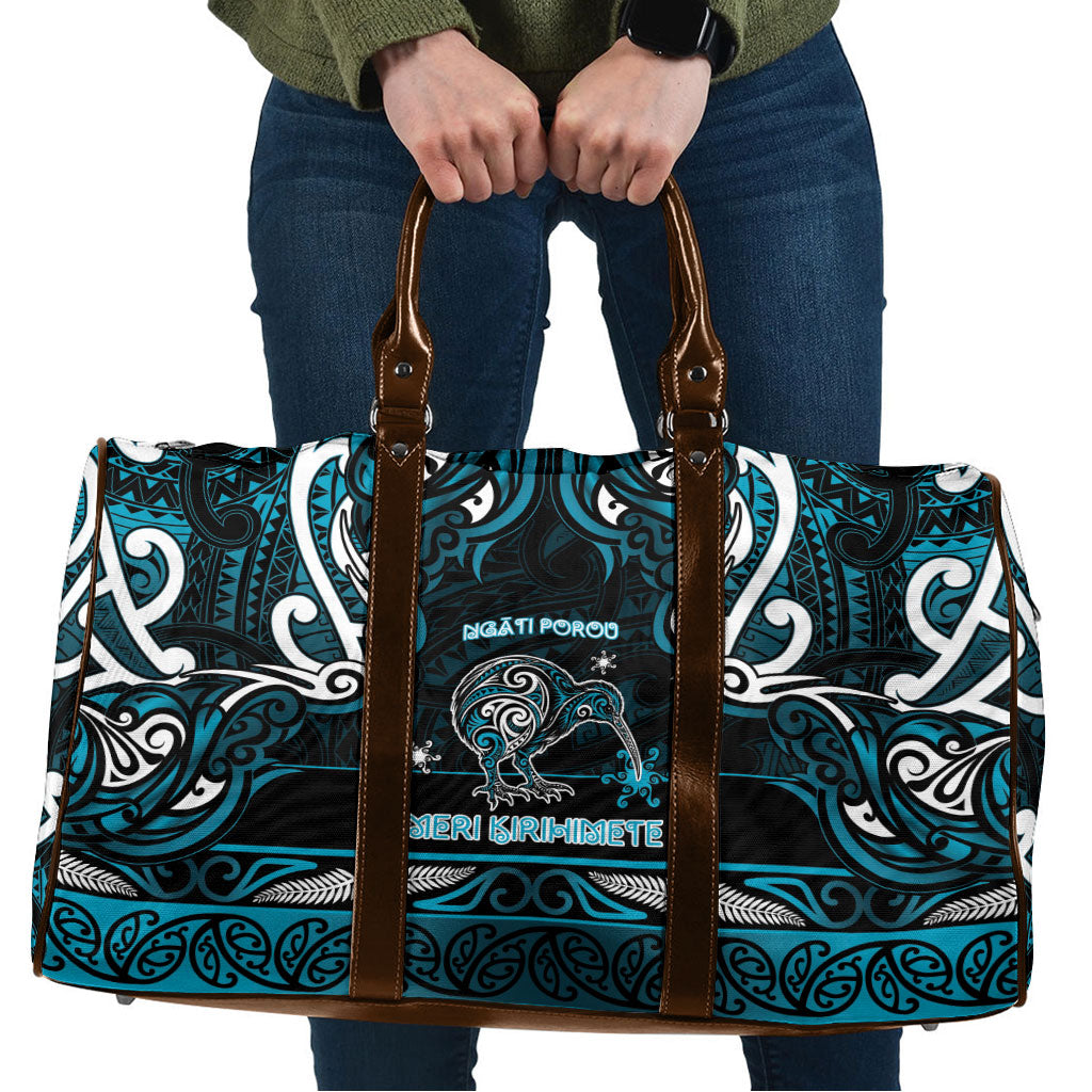 Ngati Porou Aotearoa Meri Kirihimete Travel Bag Maori Kiwi Bird Silver Fern Koru Pattern