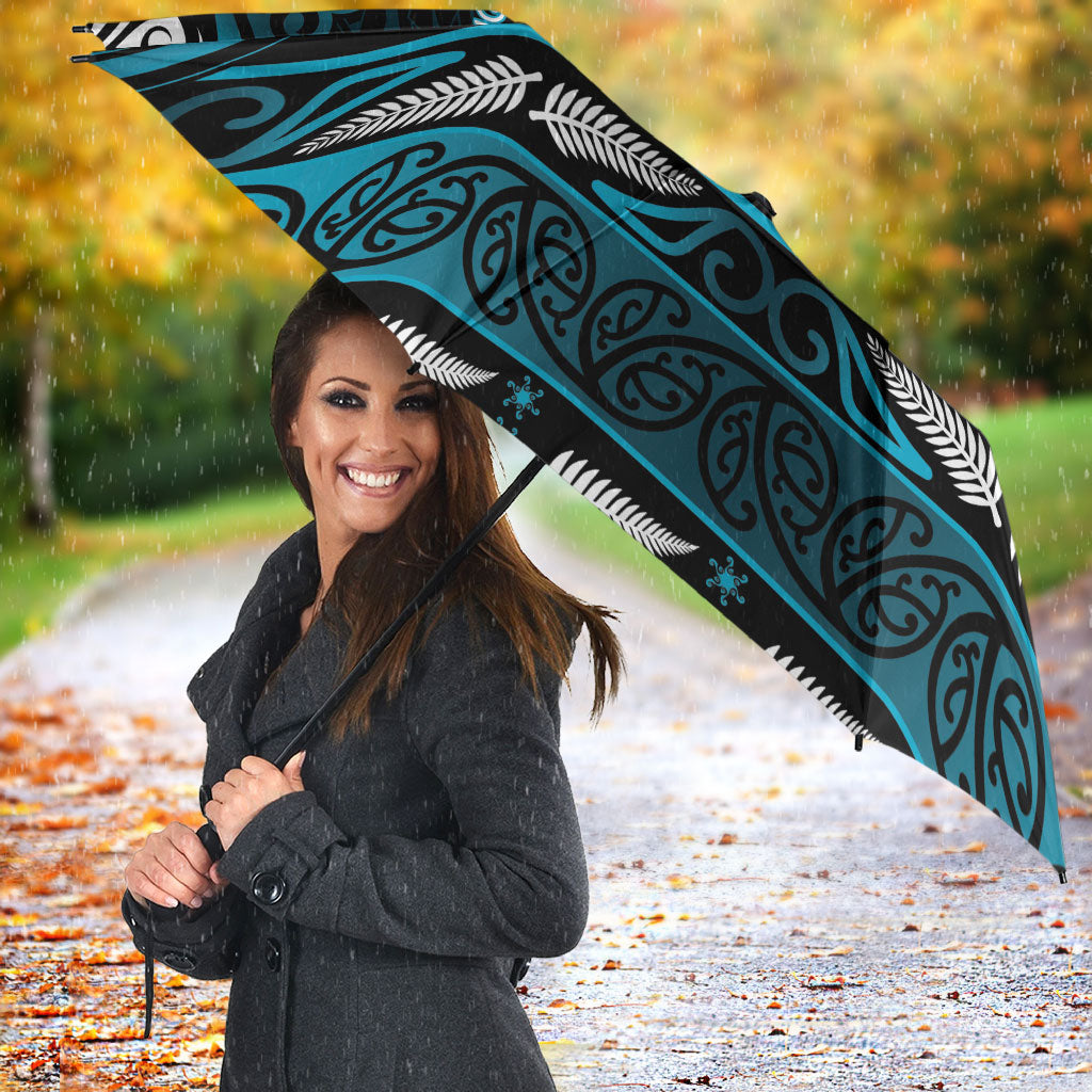 Ngati Porou Aotearoa Meri Kirihimete Umbrella Maori Kiwi Bird Silver Fern Koru Pattern