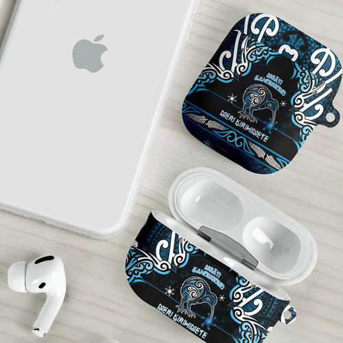 Ngati Kahungunu Aotearoa Meri Kirihimete AirPods Case Maori Kiwi Bird Silver Fern Koru Pattern