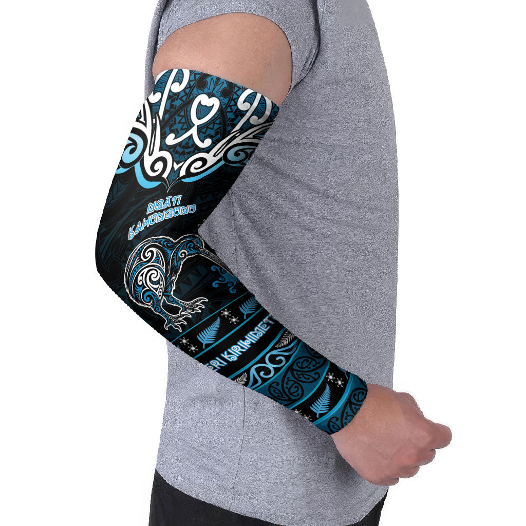 Personalised Ngati Kahungunu Aotearoa Meri Kirihimete Arm Sleeves Maori Kiwi Bird Silver Fern Koru Pattern