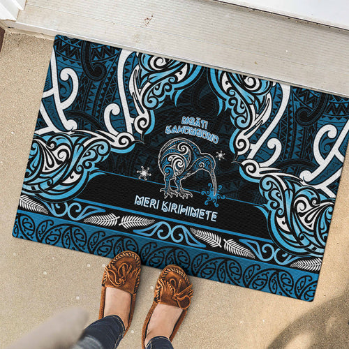 Ngati Kahungunu Aotearoa Meri Kirihimete Rubber Doormat Maori Kiwi Bird Silver Fern Koru Pattern