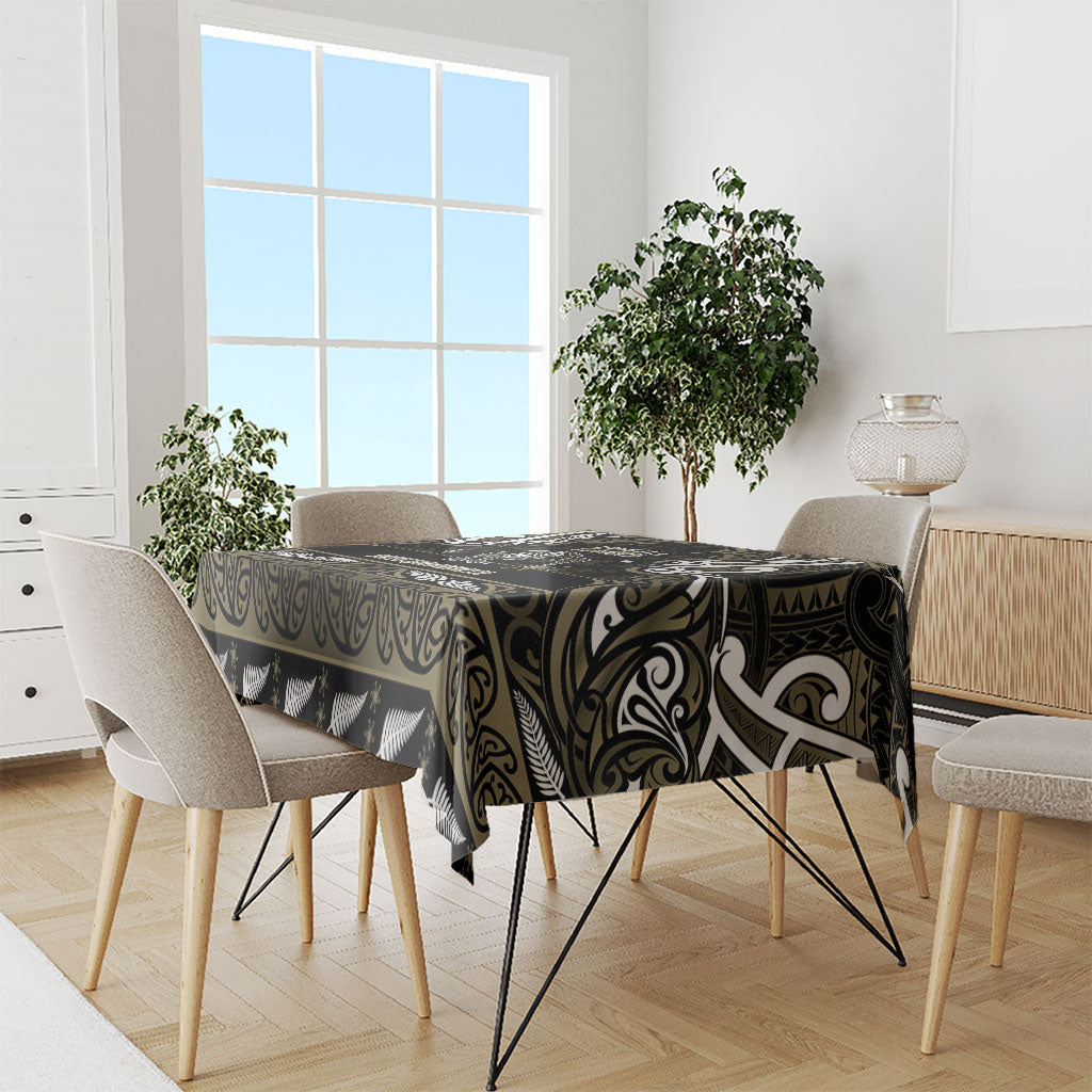 Waikato Tainui Aotearoa Meri Kirihimete Tablecloth Maori Kiwi Bird Silver Fern Koru Pattern
