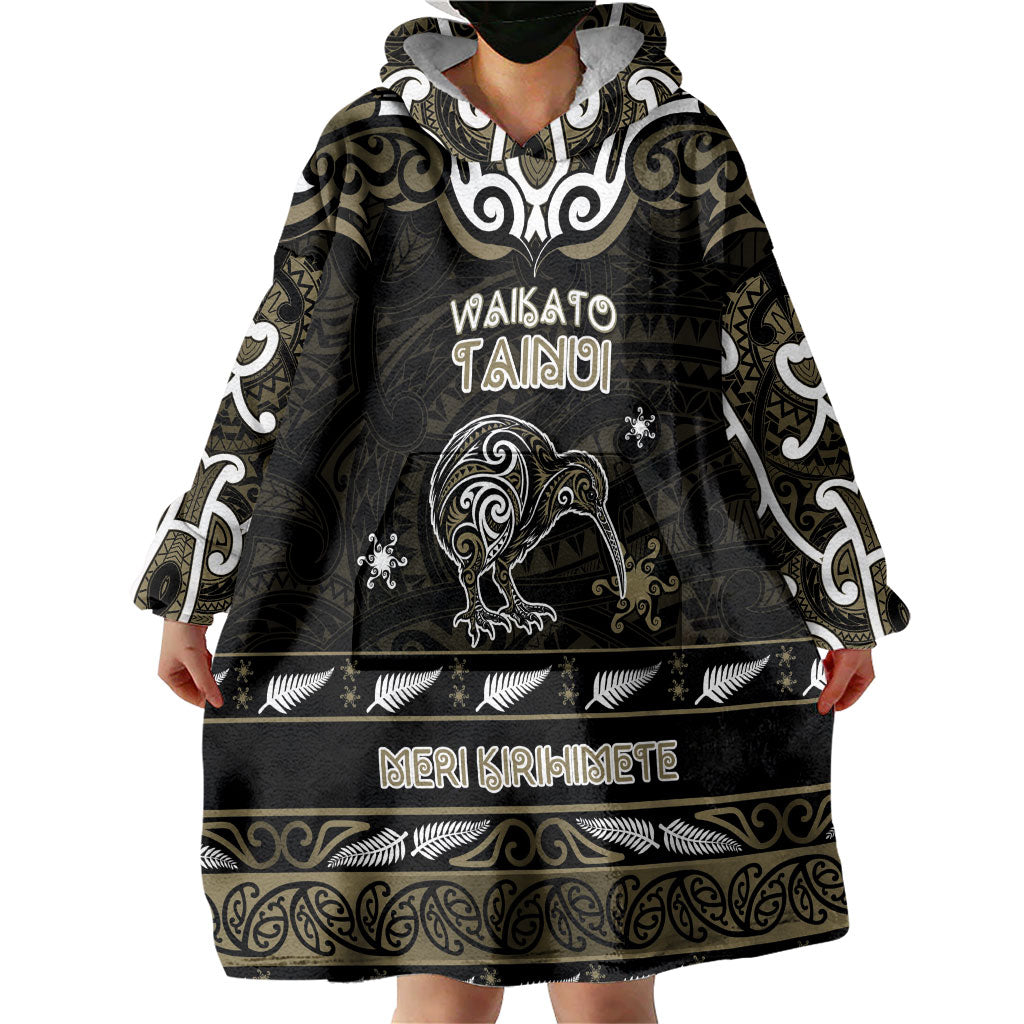Personalised Waikato Tainui Aotearoa Meri Kirihimete Wearable Blanket Hoodie Maori Kiwi Bird Silver Fern Koru Pattern