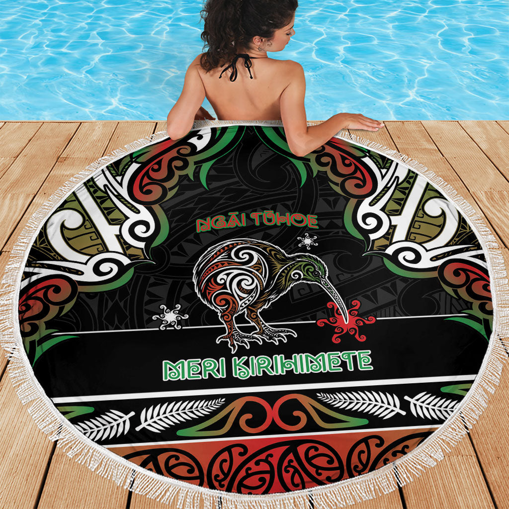 Ngai Tuhoe Aotearoa Meri Kirihimete Beach Blanket Maori Kiwi Bird Silver Fern Koru Pattern