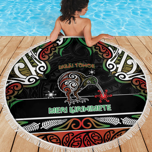 Ngai Tuhoe Aotearoa Meri Kirihimete Beach Blanket Maori Kiwi Bird Silver Fern Koru Pattern