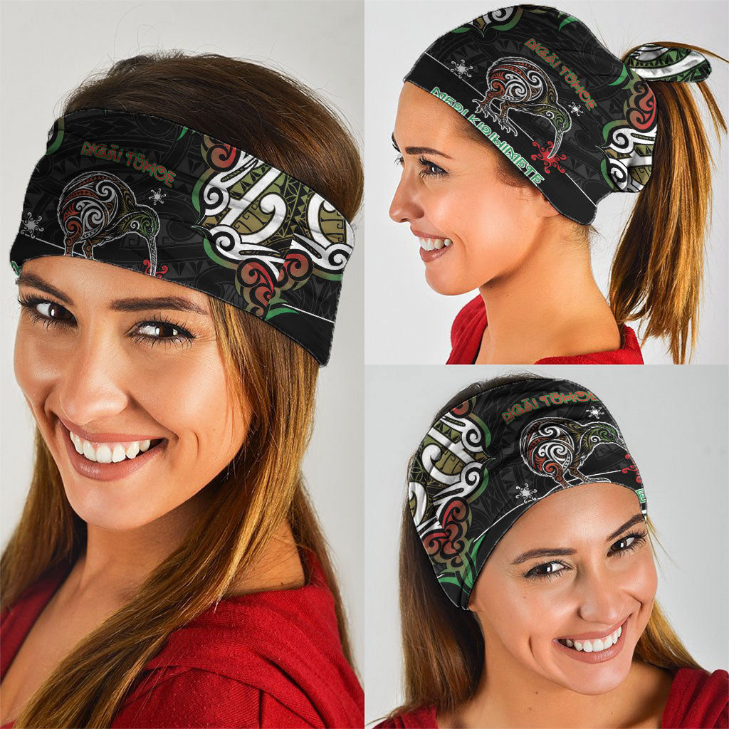 Ngai Tuhoe Aotearoa Meri Kirihimete Neck Gaiter Maori Kiwi Bird Silver Fern Koru Pattern
