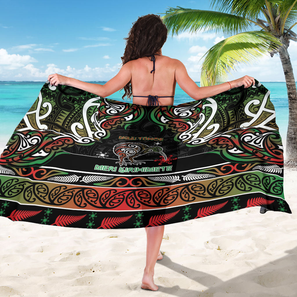 Ngai Tuhoe Aotearoa Meri Kirihimete Sarong Maori Kiwi Bird Silver Fern Koru Pattern