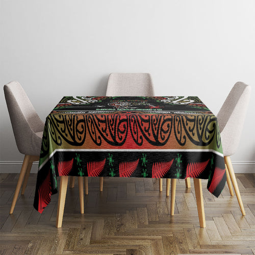 Ngai Tuhoe Aotearoa Meri Kirihimete Tablecloth Maori Kiwi Bird Silver Fern Koru Pattern