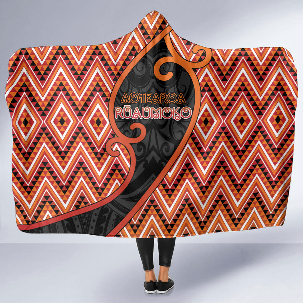 Aotearoa Atua Ruaumoko Hooded Blanket God Of Volcanoes Koru Patterns