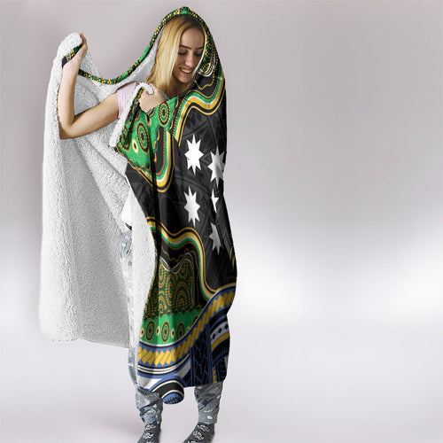 South Sea Islanders And New Caledonia Hooded Blanket Nautilus Shell Southern Cross Tribal Pattern