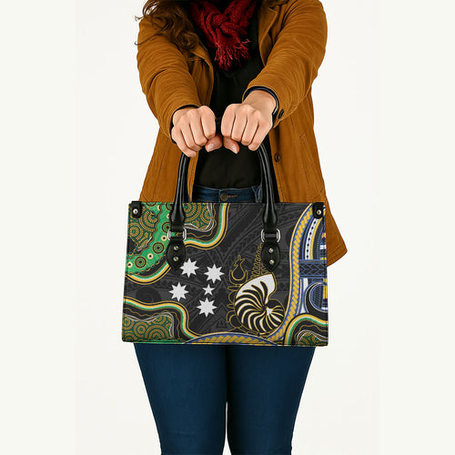 South Sea Islanders And New Caledonia Leather Bag Nautilus Shell Southern Cross Tribal Pattern
