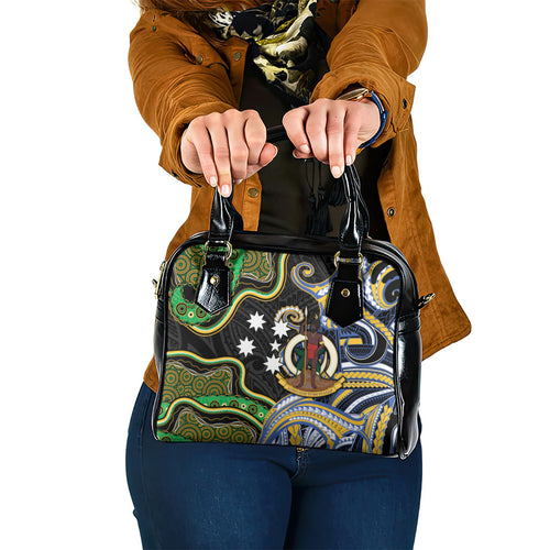 South Sea Islanders And Vanuatu Shoulder Handbag Boar Tusk Warrior Southern Tribal Pattern