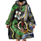 South Sea Islanders And Vanuatu Wearable Blanket Hoodie Boar Tusk Warrior Southern Tribal Pattern