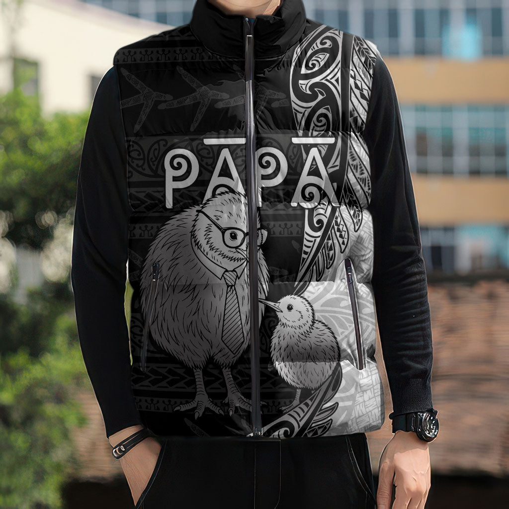 Personalised New Zealand Father's Day Sleeveless Puffer Jacket Papa Kiwi Bird Tribal Pattern