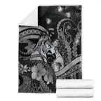 Maori Romantic Valentine Blanket The Hongi Kiss Black Galaxy