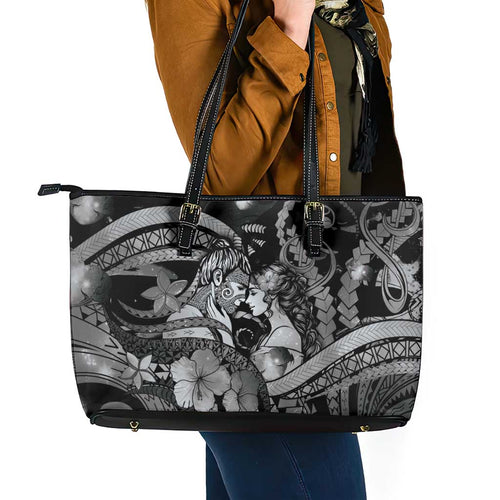 Maori Romantic Valentine Leather Tote Bag The Hongi Kiss Black Galaxy