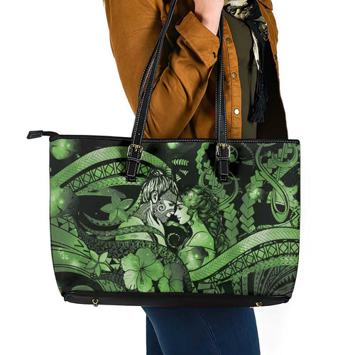 Maori Romantic Valentine Leather Tote Bag The Hongi Kiss Green Galaxy